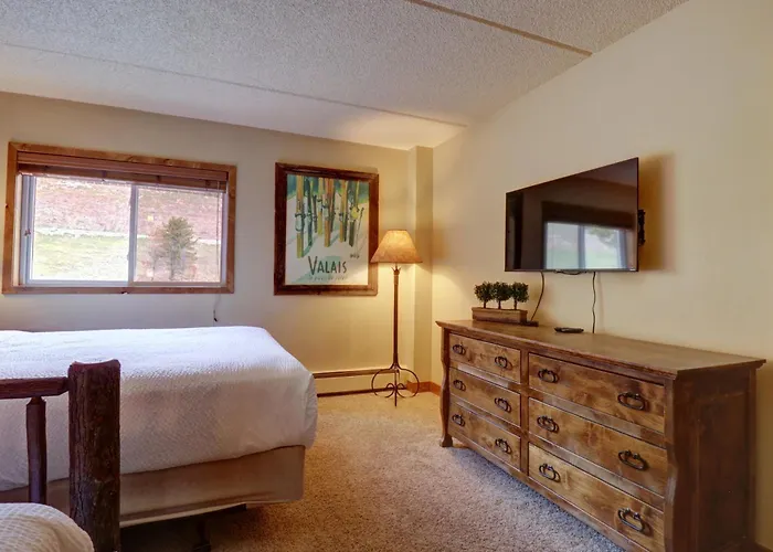 Wl210 West By Skyrun Apartment *